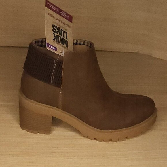 Muk Luks New Tan Burnished Lug Chunky Sole Heeled Boots 8 - Picture 1 of 9